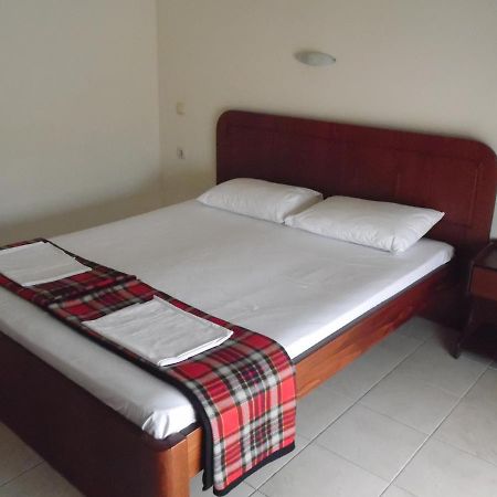 Christos Rooms Σταυρός Εξωτερικό φωτογραφία