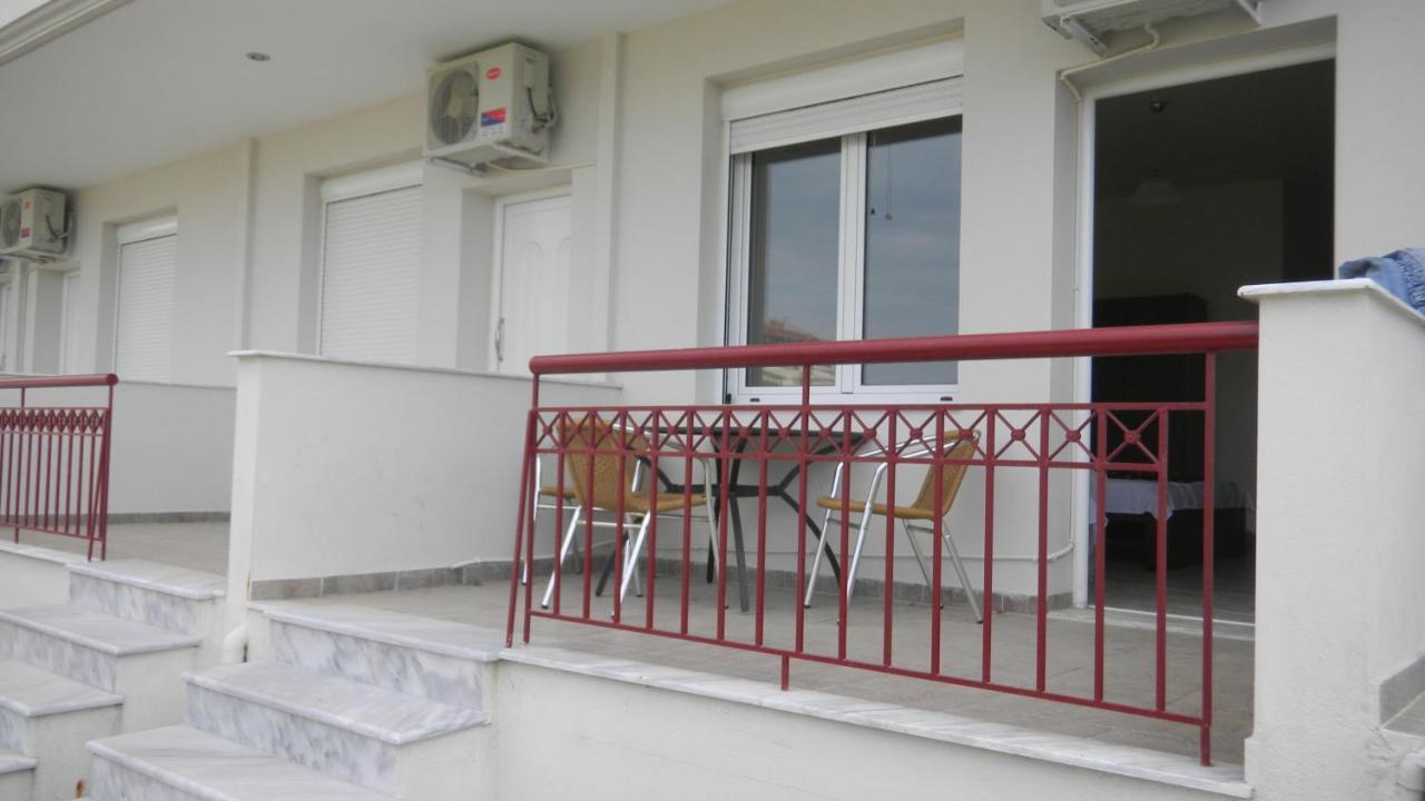 Christos Rooms Σταυρός Εξωτερικό φωτογραφία